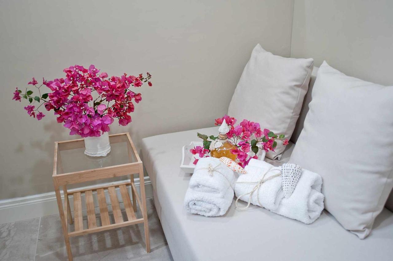 Charming And Cozy House Apartment เน็ตตูโน ภายนอก รูปภาพ